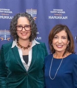 Rabbi Ayelet Cohen Attends NY Governor Kathy Hochul’s Annual Hanukkah Party